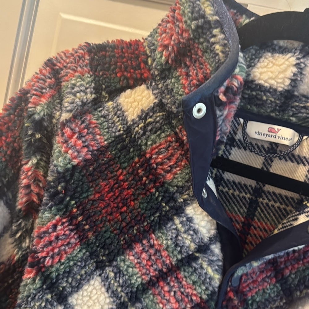 Vineyard Vines pullover